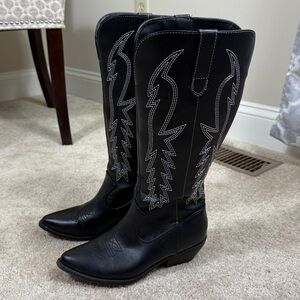 Soda Black Western Boots